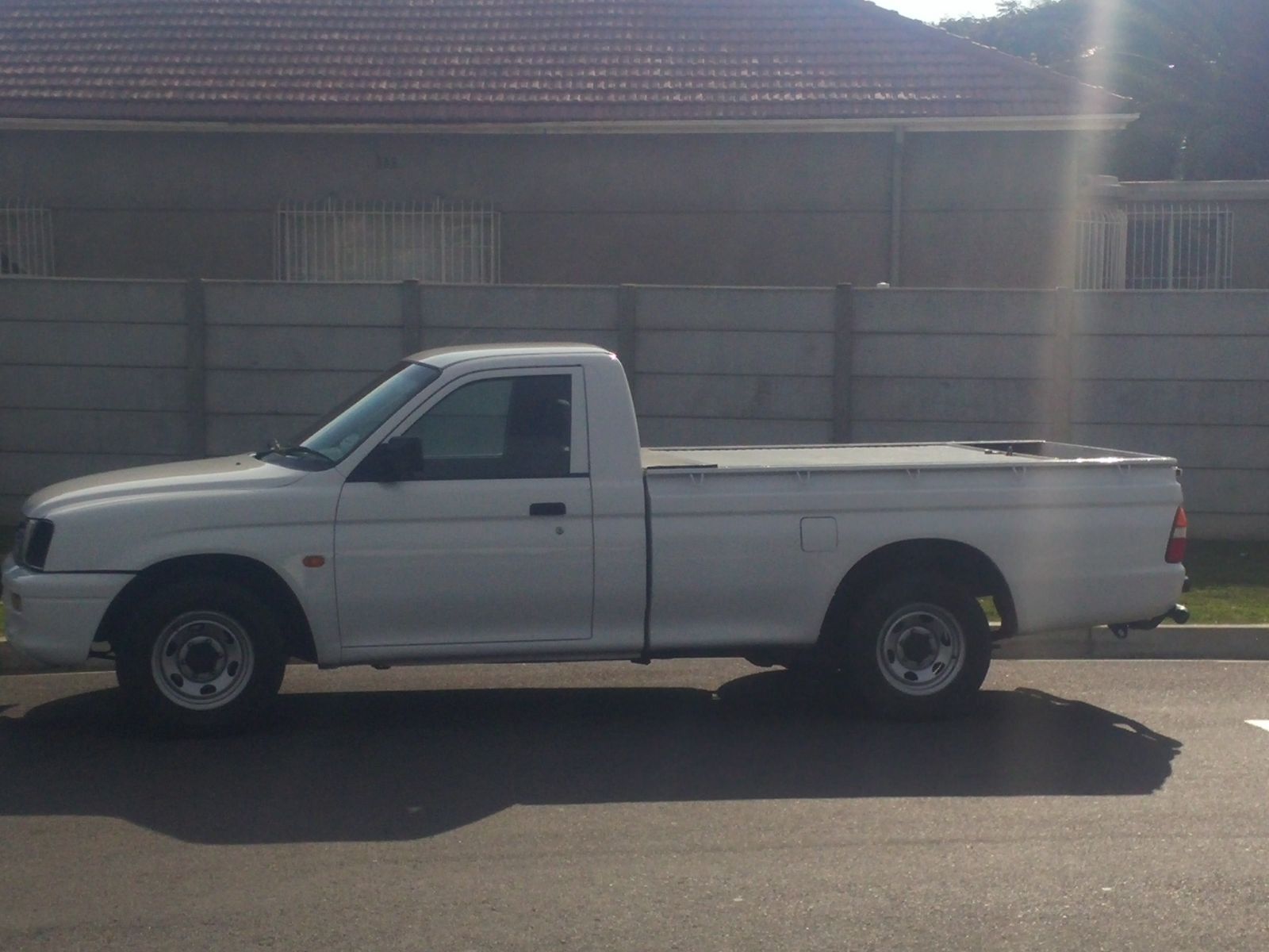 2000 COLT 2000 2000 Hi-Line LWB P/U S/C