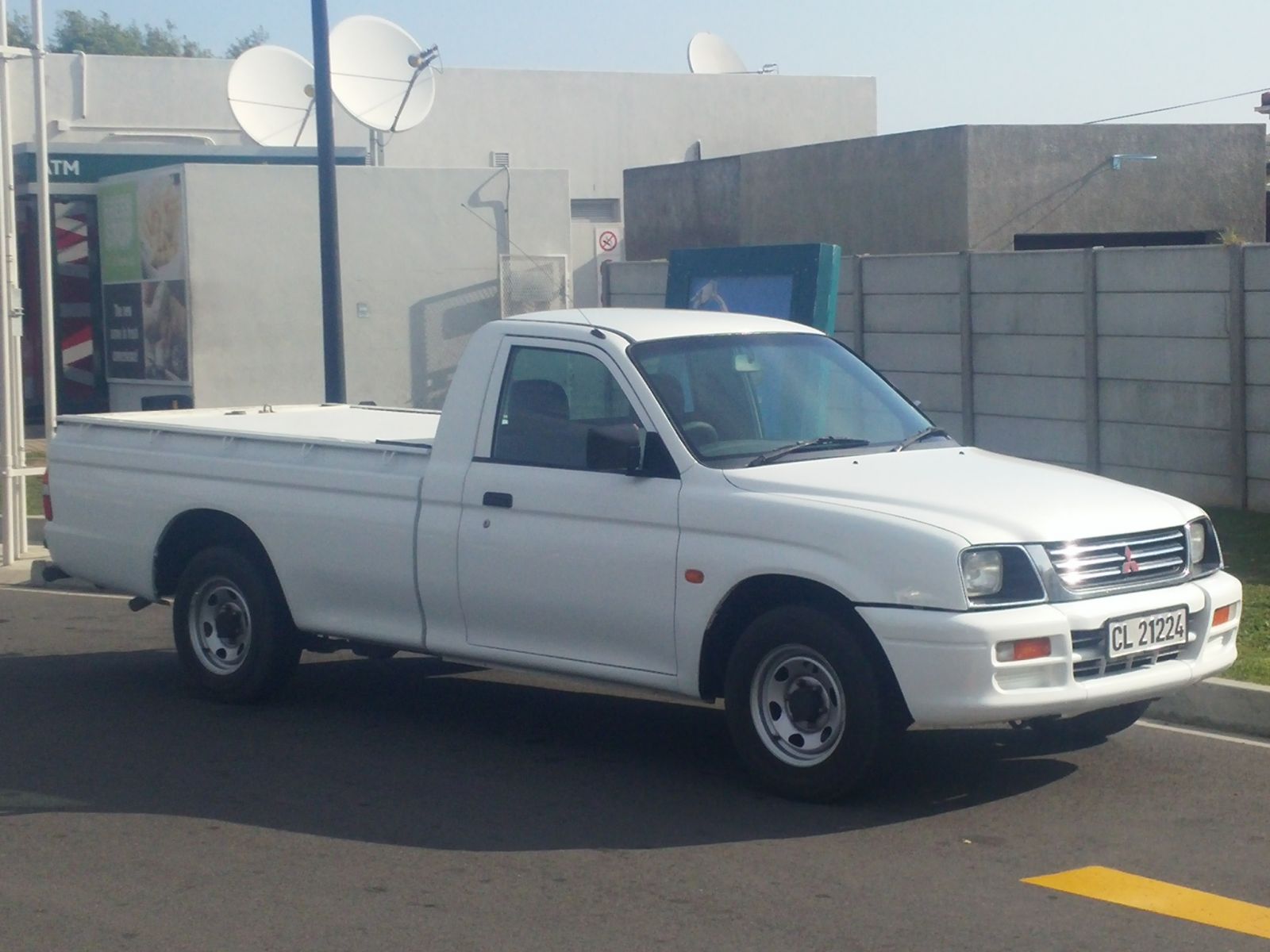 2000 COLT 2000 2000 Hi-Line LWB P/U S/C