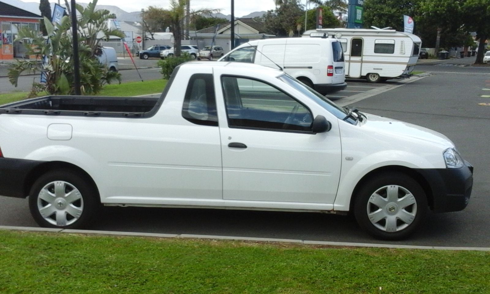 Autonet Helderberg Np200 Np200 1 5 Dci A C Safety Pack P U S C