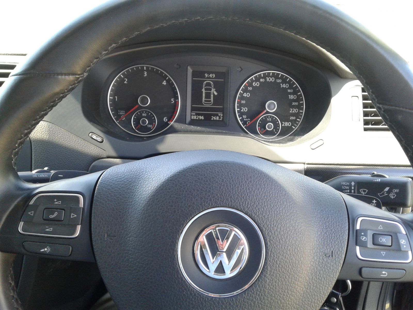 2014 VOLKSWAGEN JETTA VI JETTA VI 1.6 TDi COMFORTLINE DSG