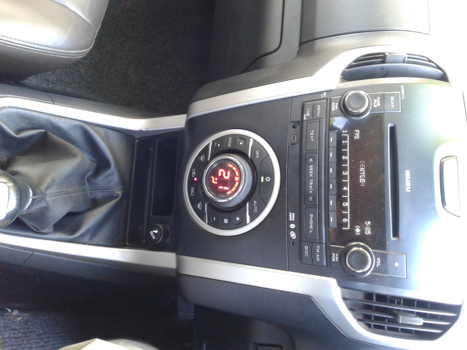 2014 ISUZU KB KB 300 D-TEQ LX P/U D/C