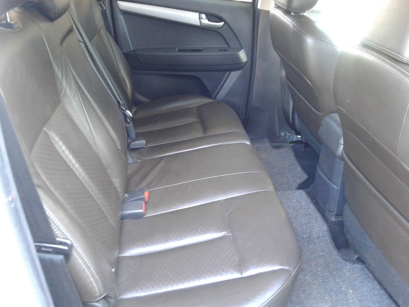 2014 ISUZU KB KB 300 D-TEQ LX P/U D/C