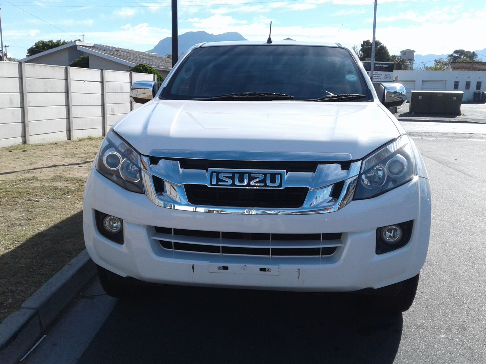 2014 ISUZU KB KB 300 D-TEQ LX P/U D/C