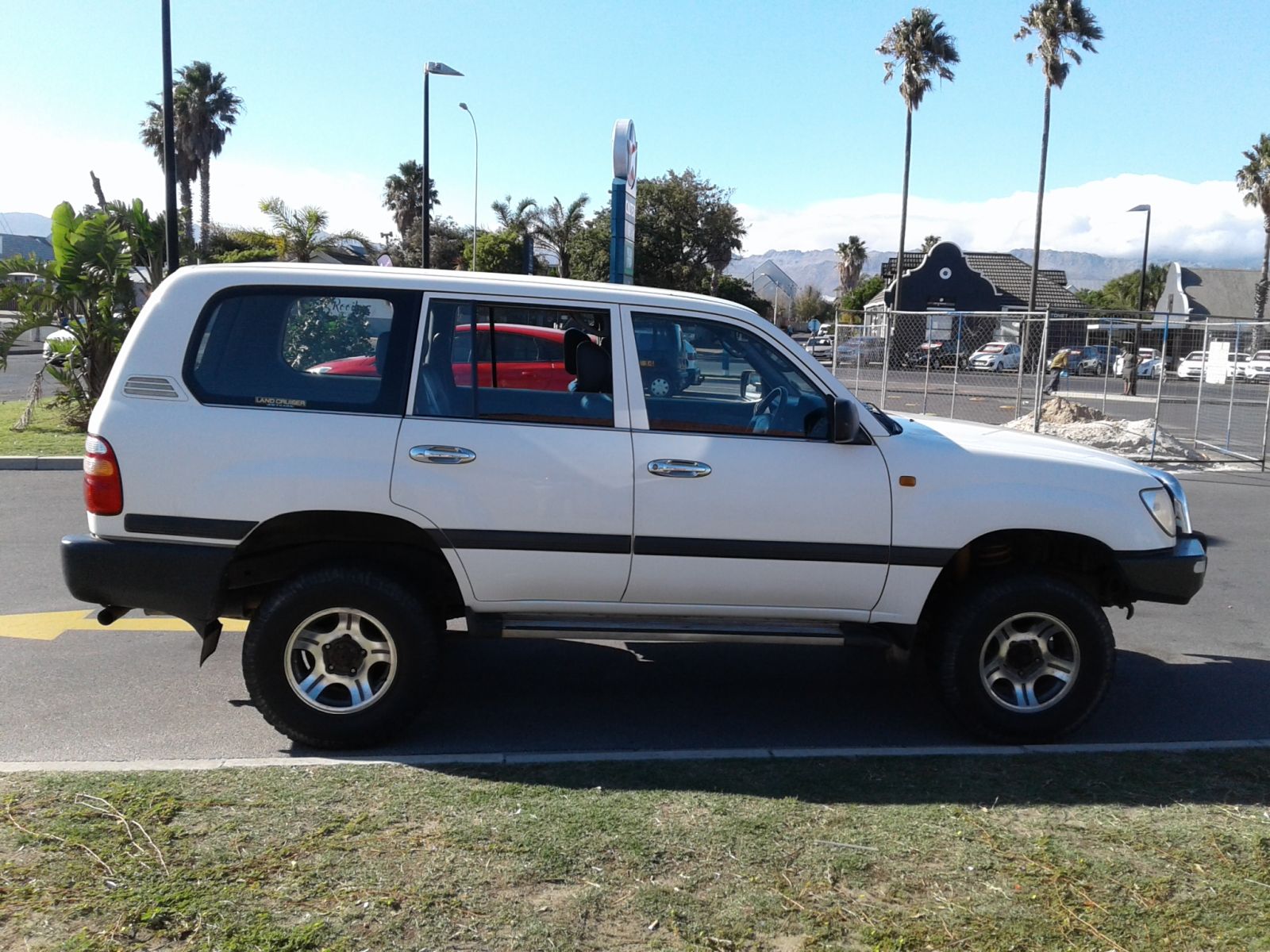 2002 TOYOTA LAND CRUISER LAND CRUISER 100 GX 4.2D