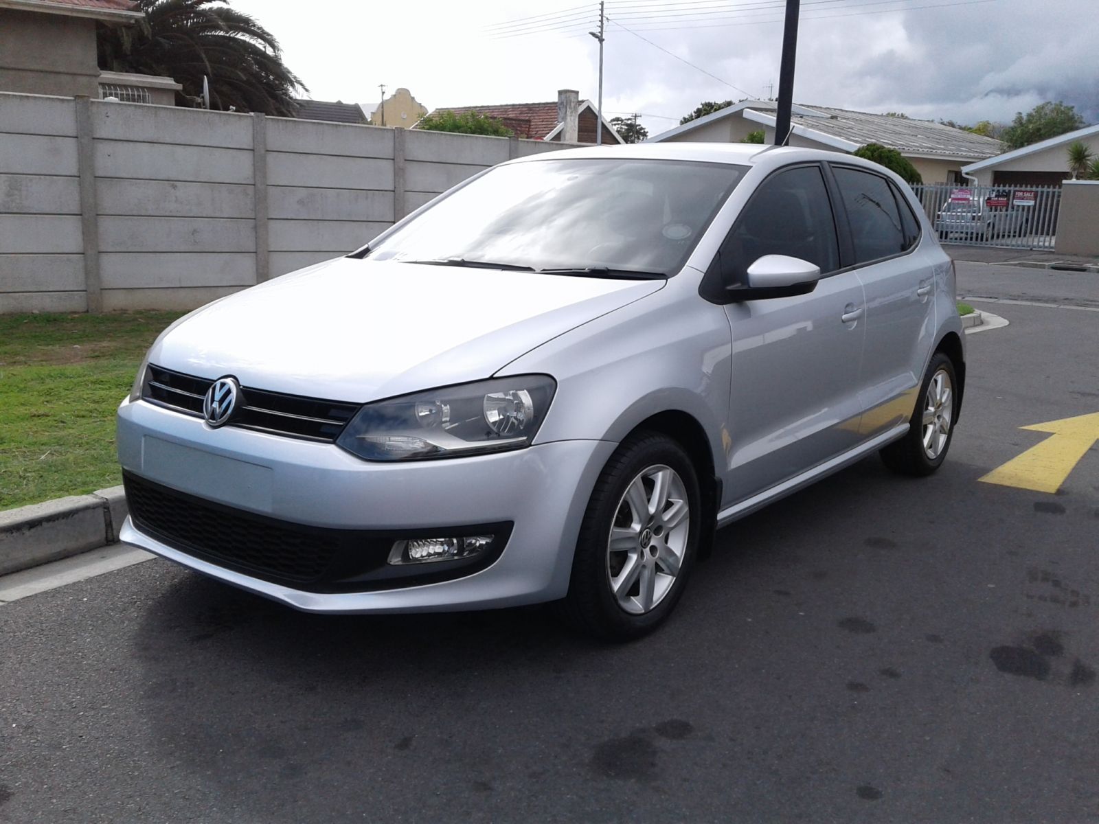 2013 VOLKSWAGEN POLO POLO 1.6 TDI COMFORTLINE 5DR