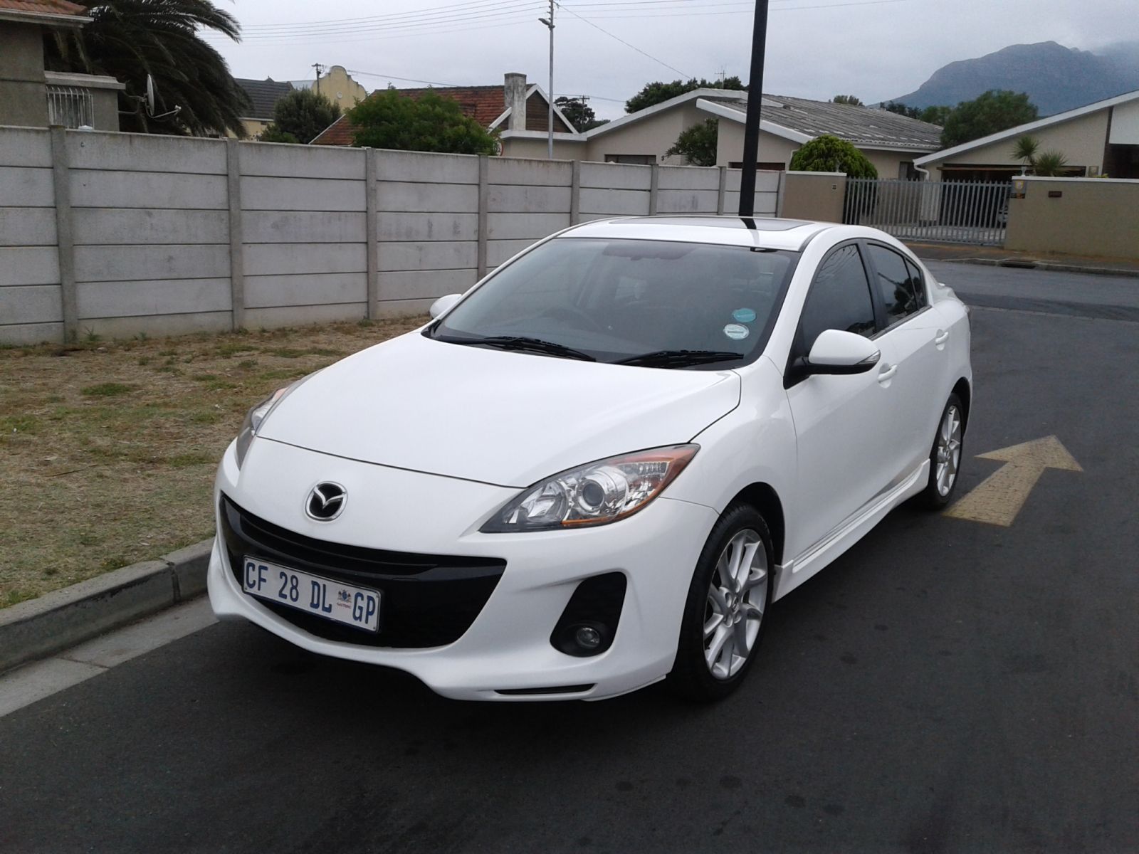 2012 MAZDA 3 MAZDA3 2.0 INDIVIDUAL