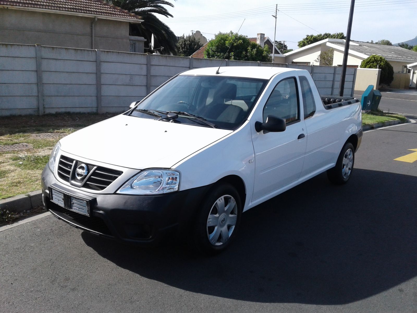 2016 NISSAN NP200 NP200 1.6  A/C SAFETY PACK P/U S/C