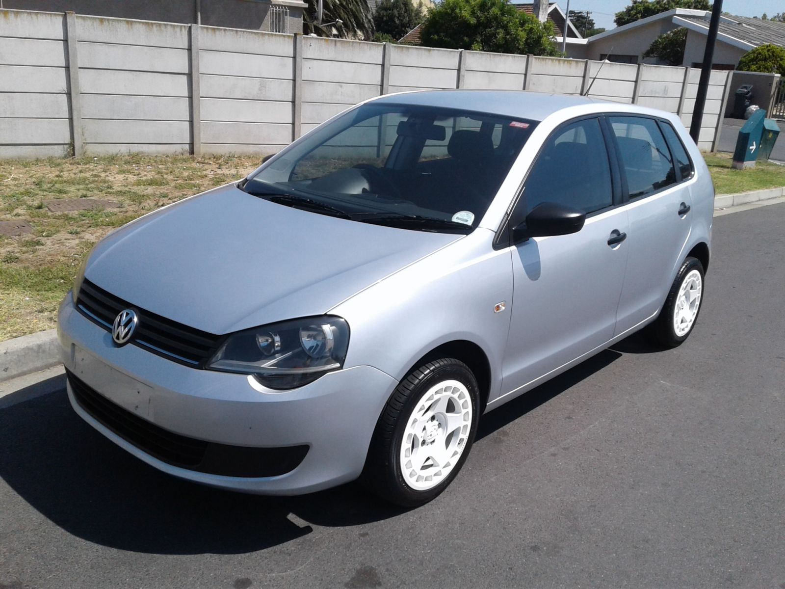 2014 VOLKSWAGEN POLO VIVO HATCH POLO VIVO GP 1.4 CONCEPTLINE 5DR