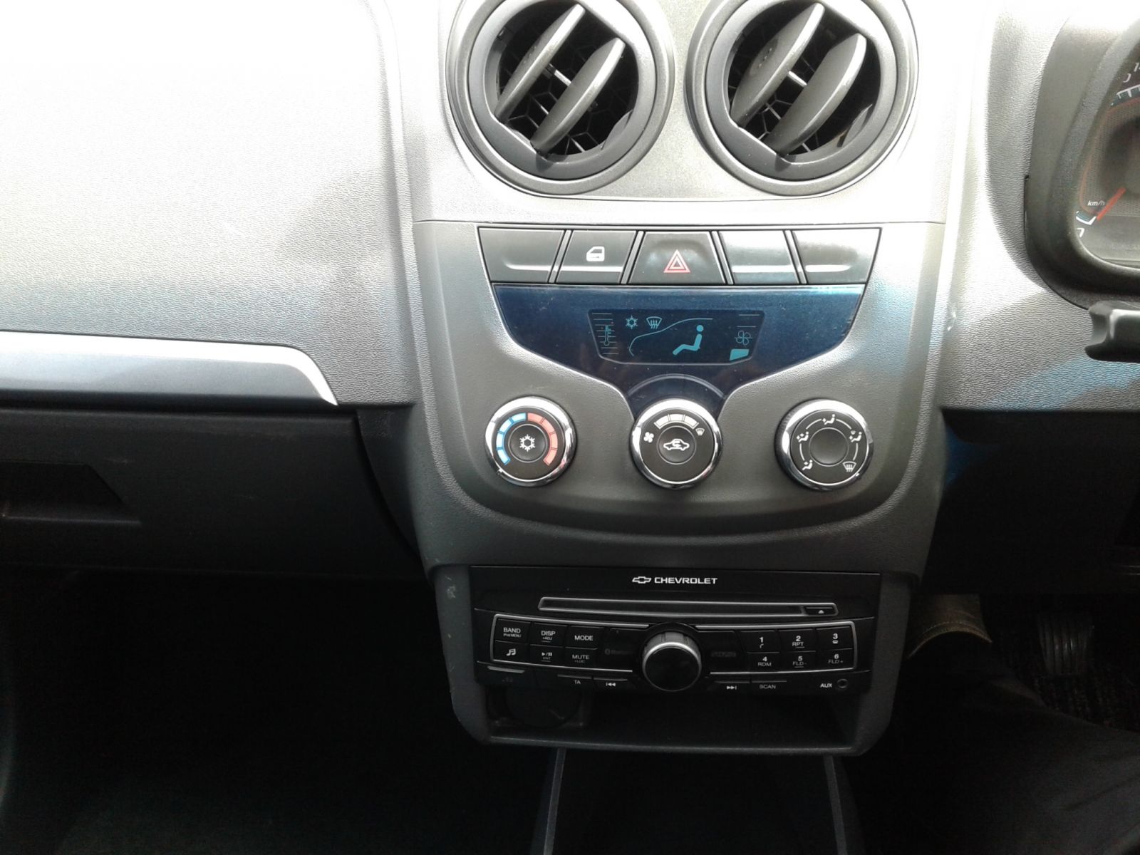 2015 CHEVROLET UTILITY UTILITY 1.4 SPORT P/U S/C