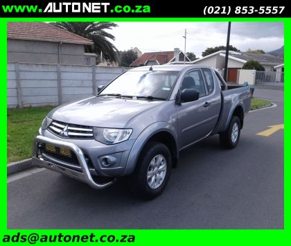 2013 MITSUBISHI TRITON TRITON 2.5 Di-D CLUB CAB P/U S/C