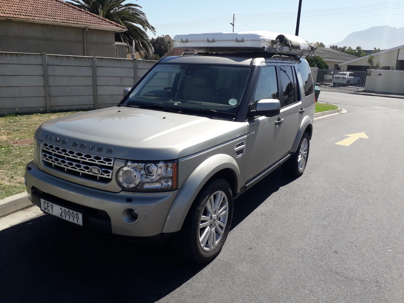 2011 LAND ROVER DISCOVERY 4 DISCOVERY 4 5.0 V8 HSE