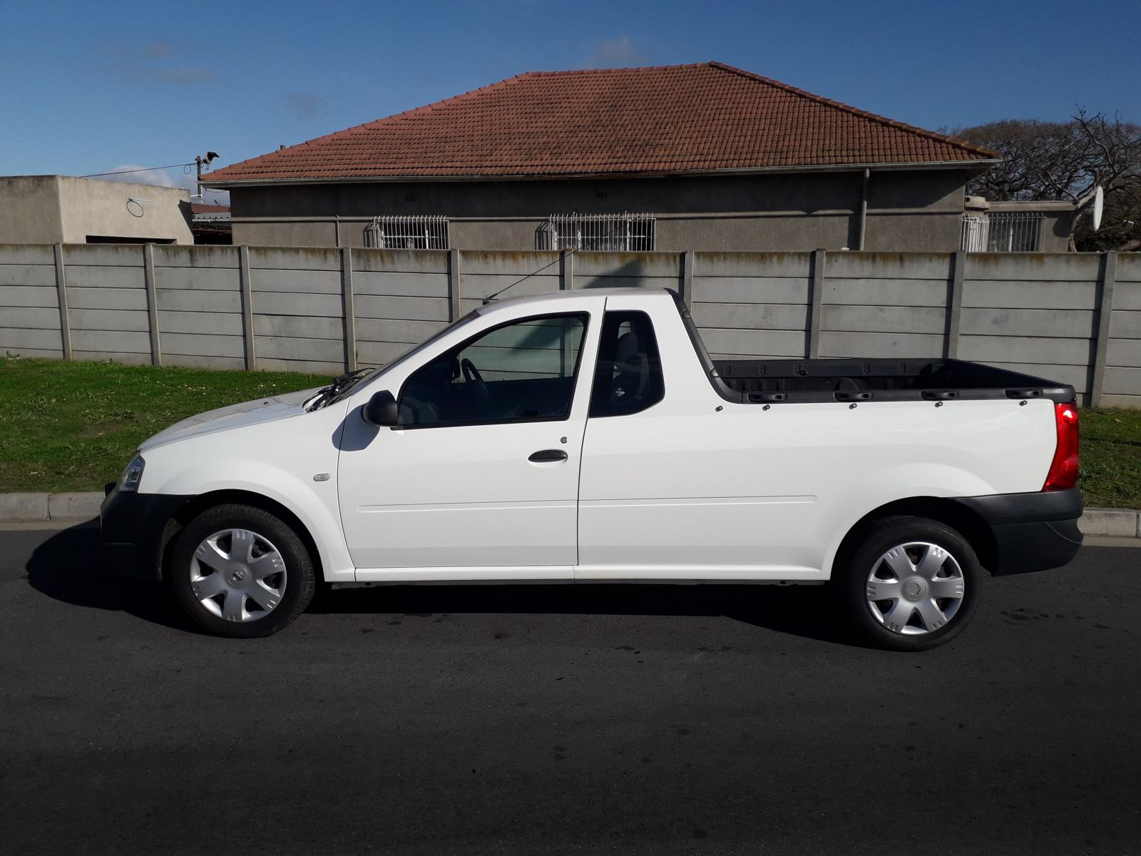 2017 NISSAN NP200 NP200 1.5 DCi  A/C SAFETY PACK P/U S/C