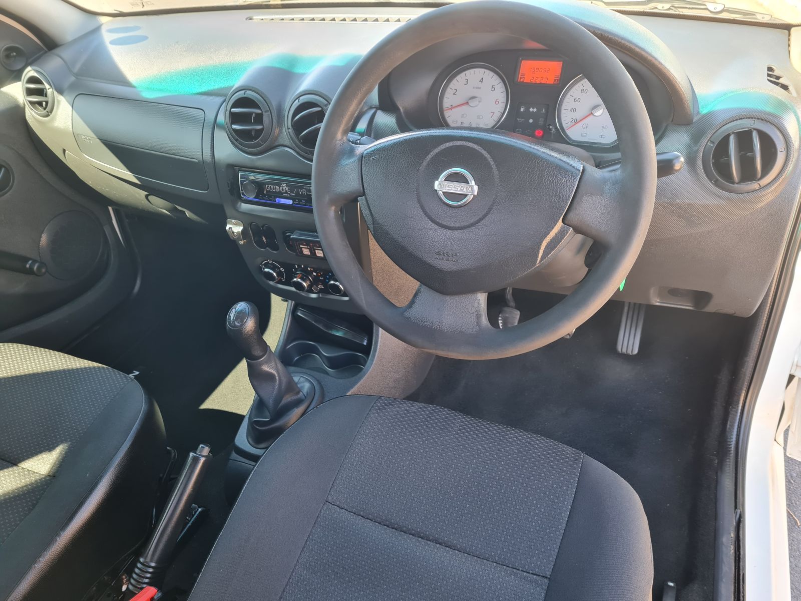 2019 NISSAN NP200 NP200 1.6  A/C SAFETY PACK P/U S/C