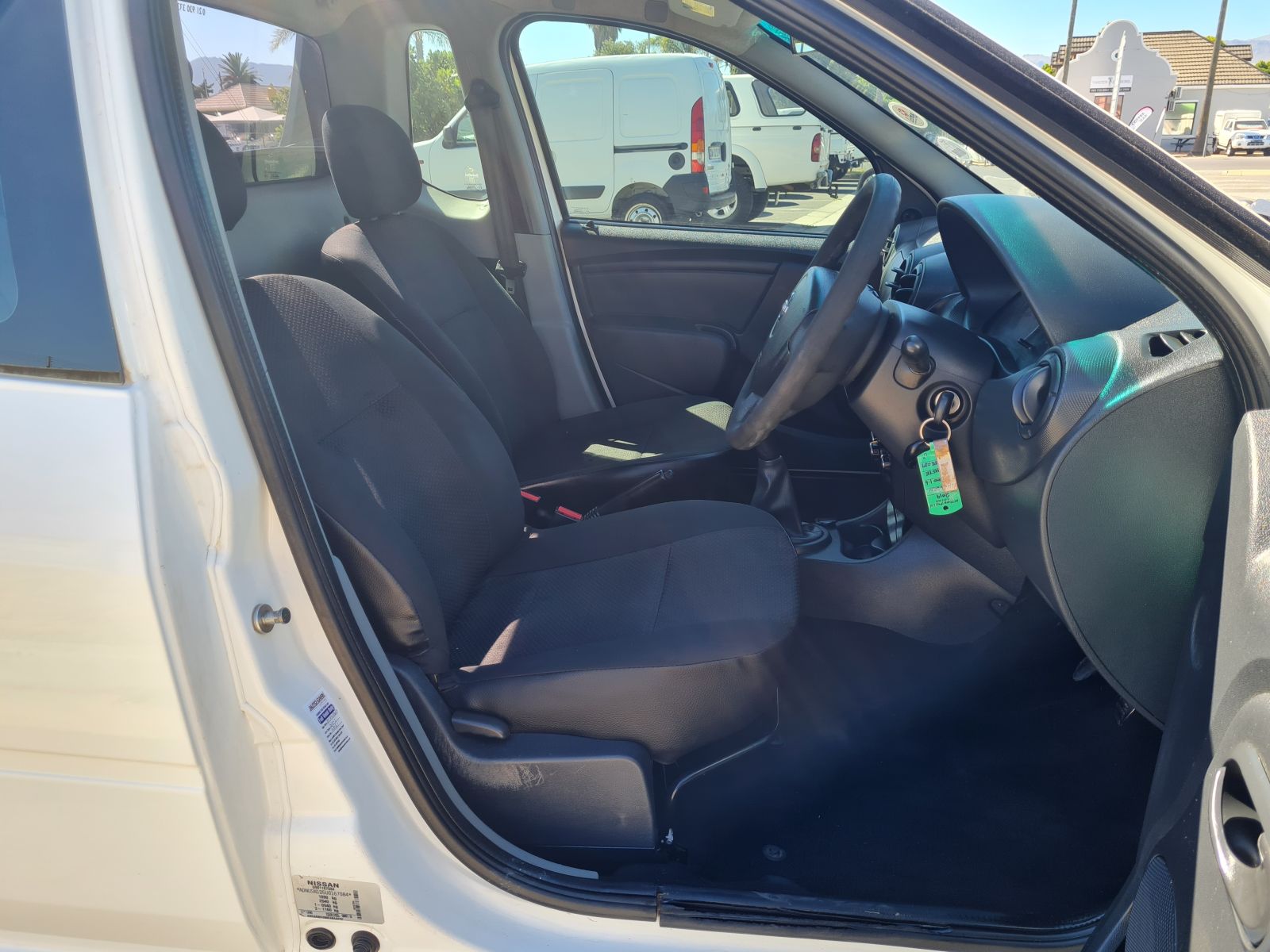 2019 NISSAN NP200 NP200 1.6  A/C SAFETY PACK P/U S/C