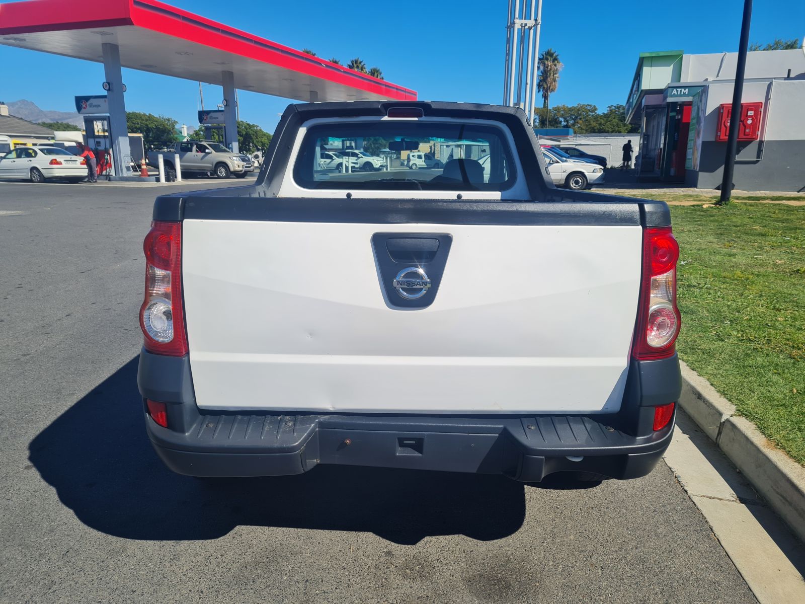 2019 NISSAN NP200 NP200 1.6  A/C SAFETY PACK P/U S/C