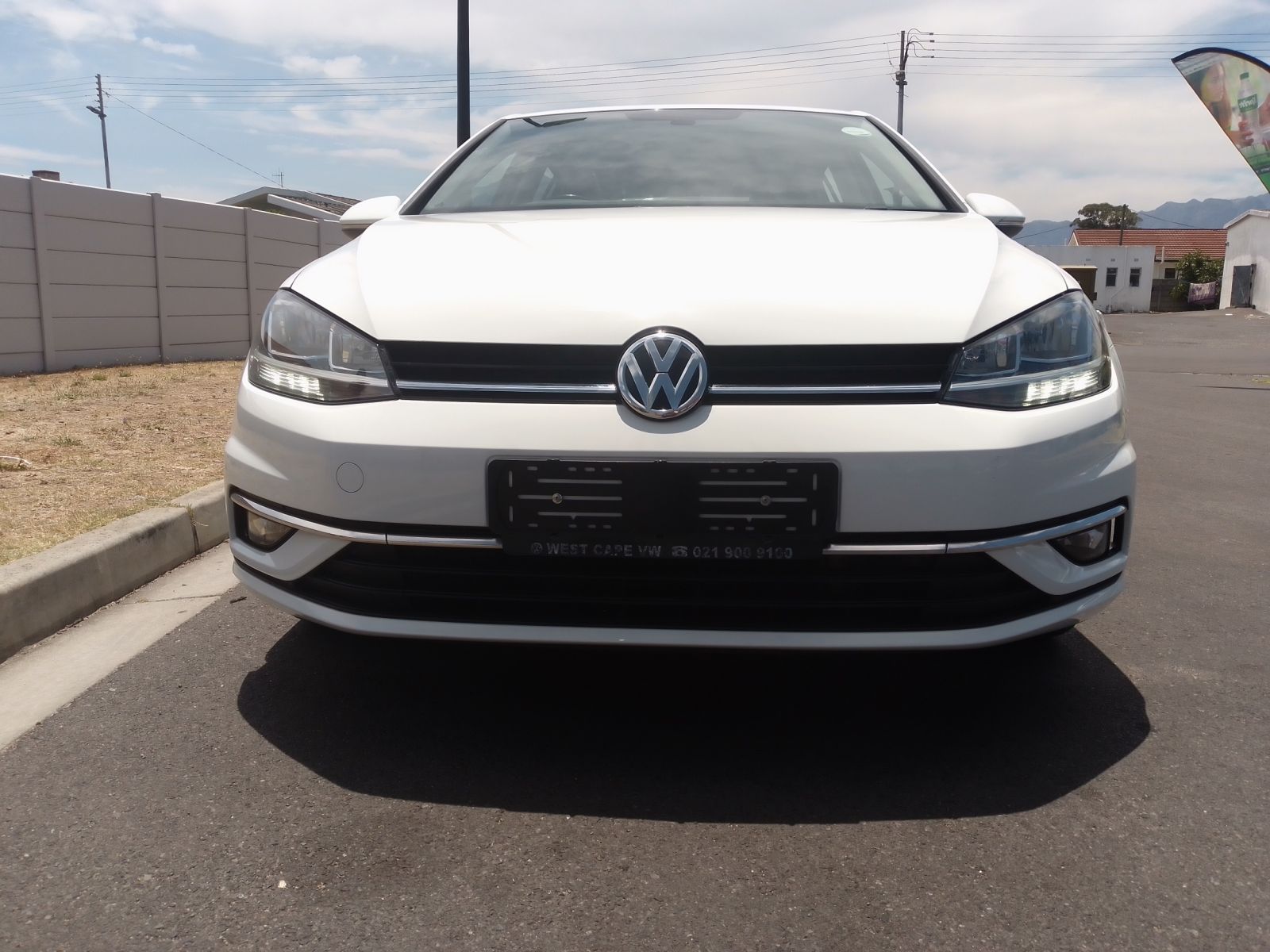 2018 VOLKSWAGEN GOLF 4 / 5 / 6/ 7 GOLF VII 1.0 TSI COMFORTLINE