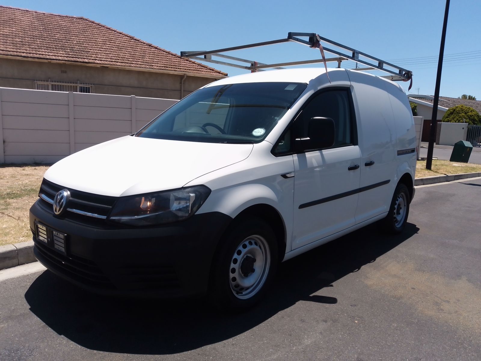 2017 VOLKSWAGEN CADDY PANEL VAN MY16 CADDY 1.6i (81KW) F/C P/V