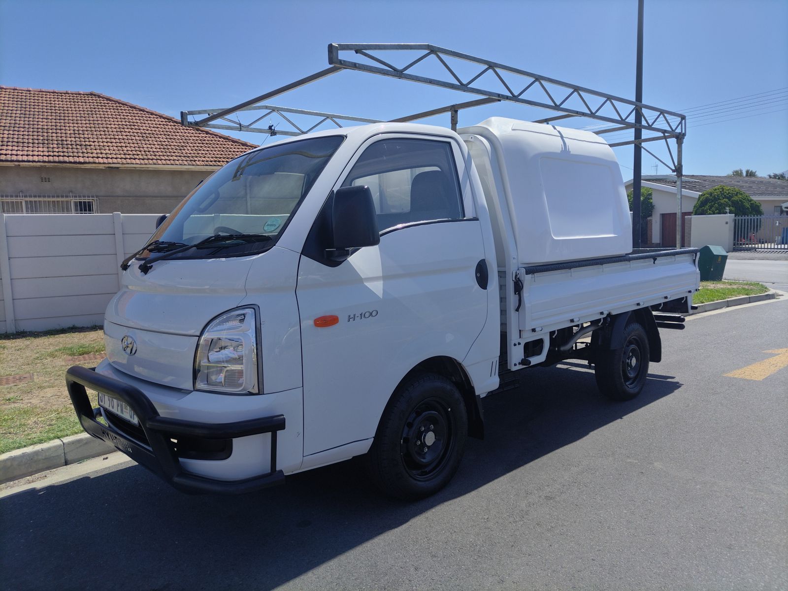 2021 HYUNDAI H100 BAKKIE 2.6D DECK