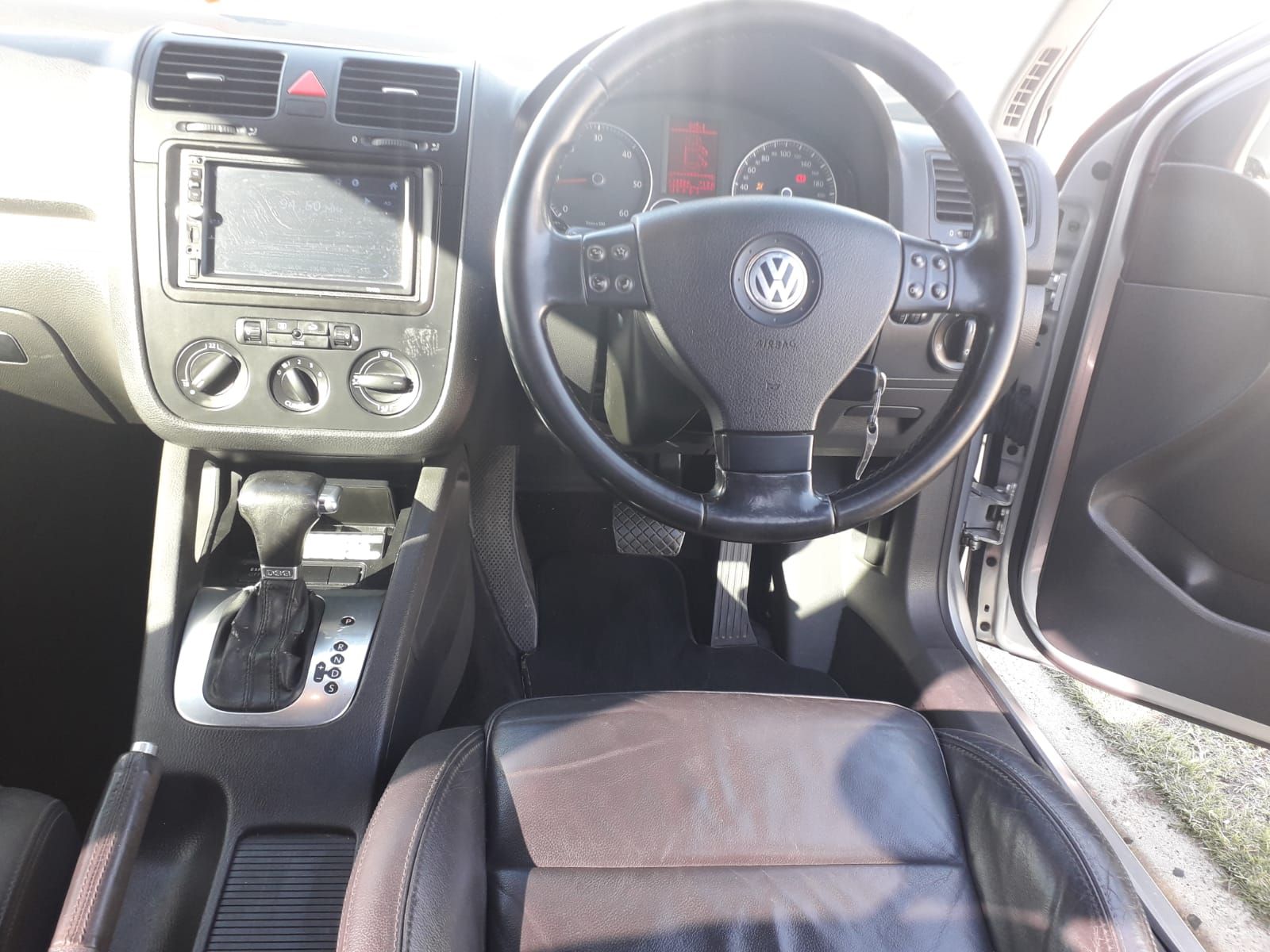 2006 VOLKSWAGEN JETTA JETTA 1.9 TDi COMFORTLINE DSG