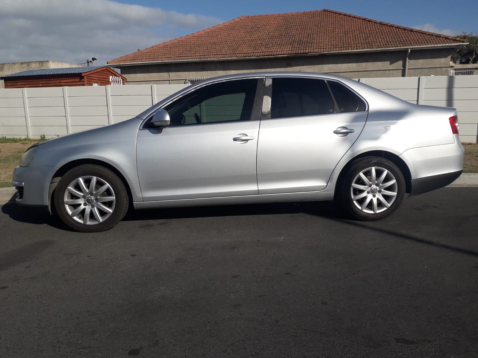 2006 VOLKSWAGEN JETTA JETTA 1.9 TDi COMFORTLINE DSG