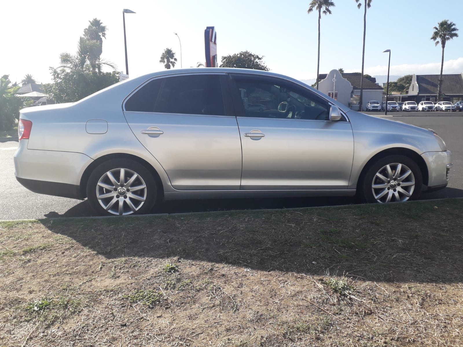 2006 VOLKSWAGEN JETTA JETTA 1.9 TDi COMFORTLINE DSG