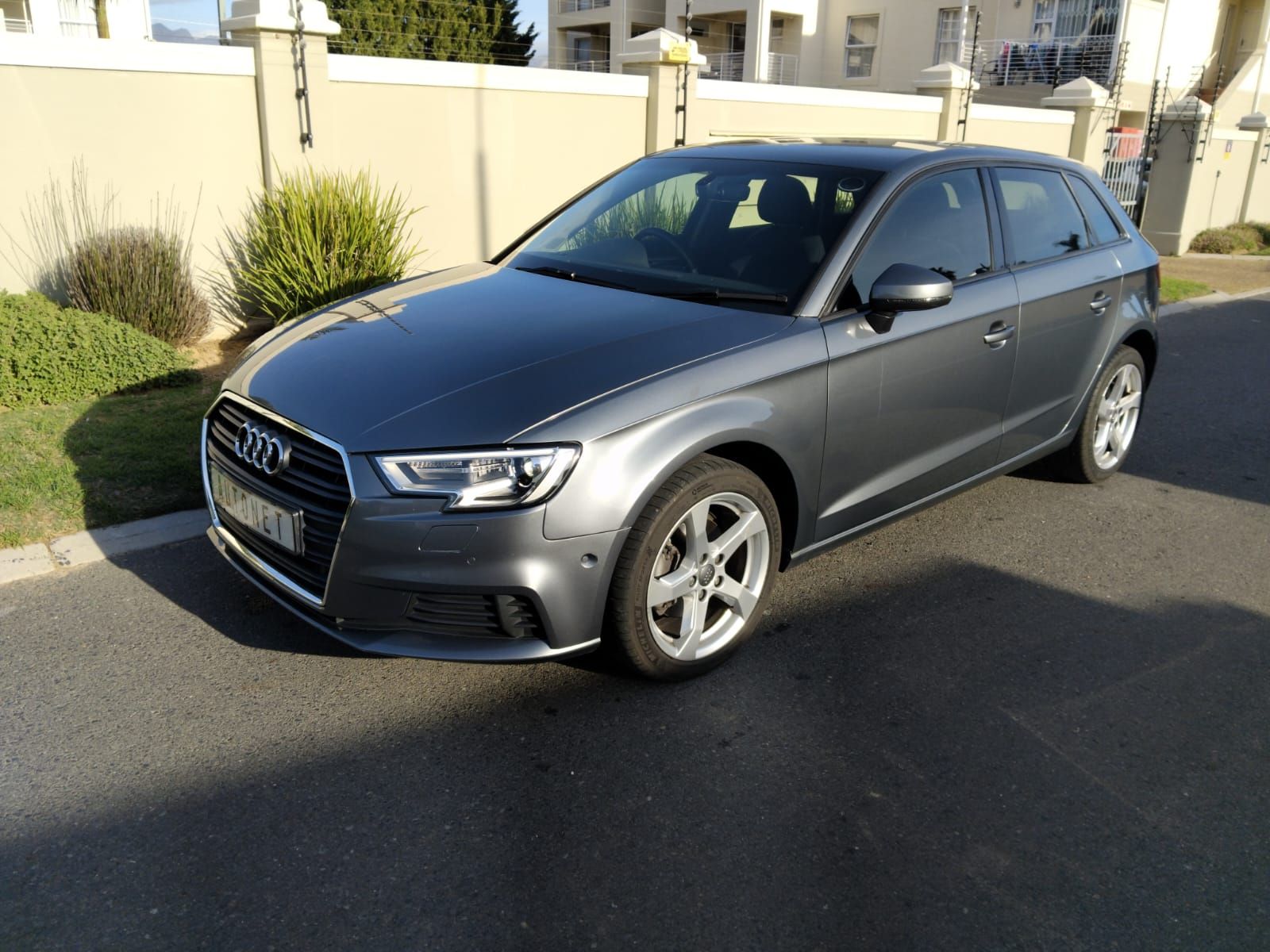 A3 SPORTBACK 1.0 TFSI STRONIC (30 TFSI)