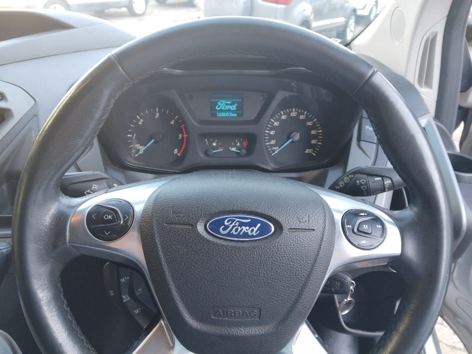 2018 FORD TRANSIT CUSTOM TRANSIT CUSTOM KOMBI 2.2TDCi TREND SWB F/C P/V
