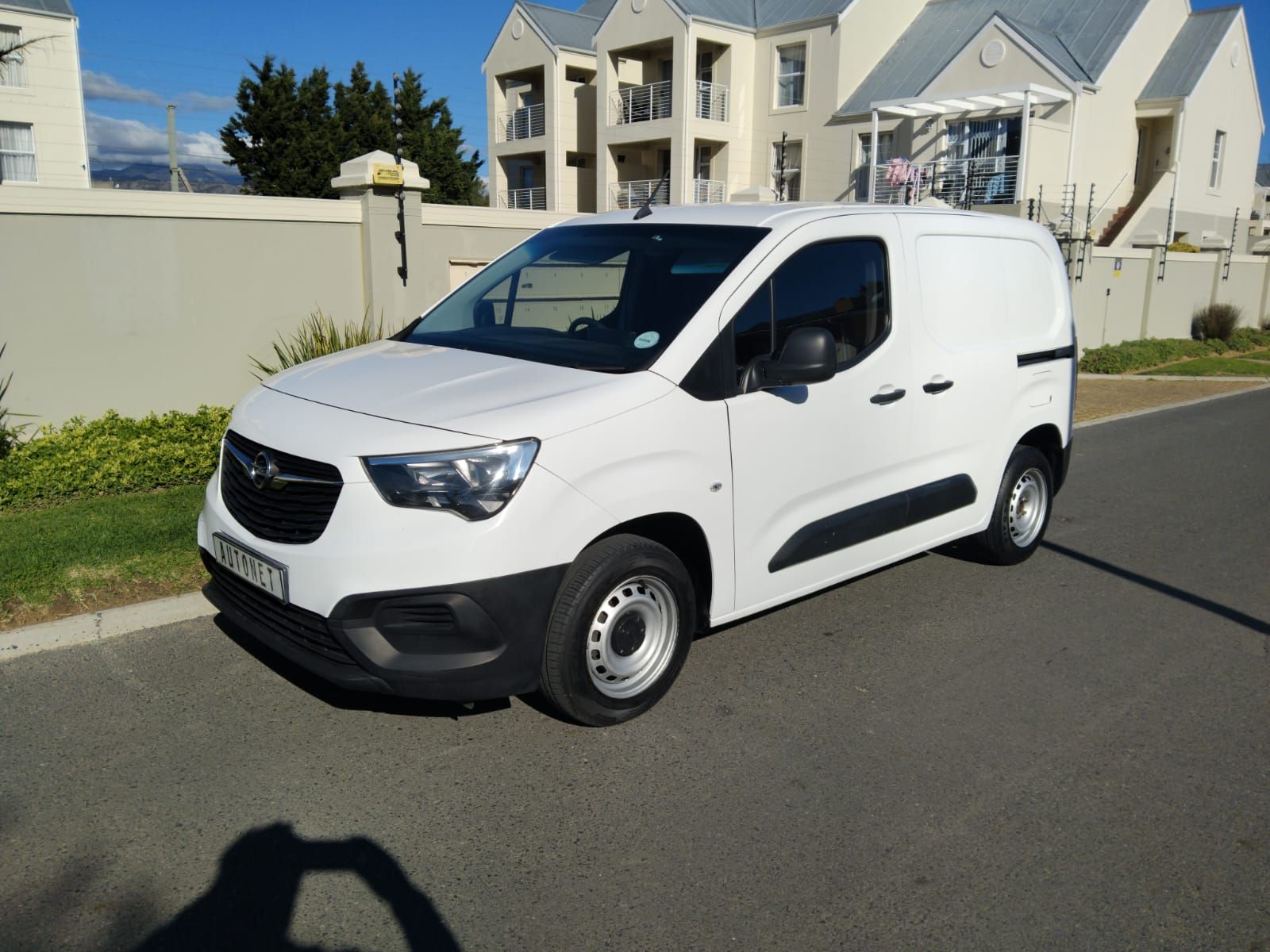 COMBO CARGO 1.6TD F/C P/V