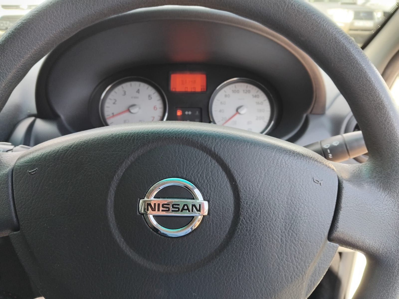 2019 NISSAN NP200 NP200 1.6  A/C SAFETY PACK P/U S/C
