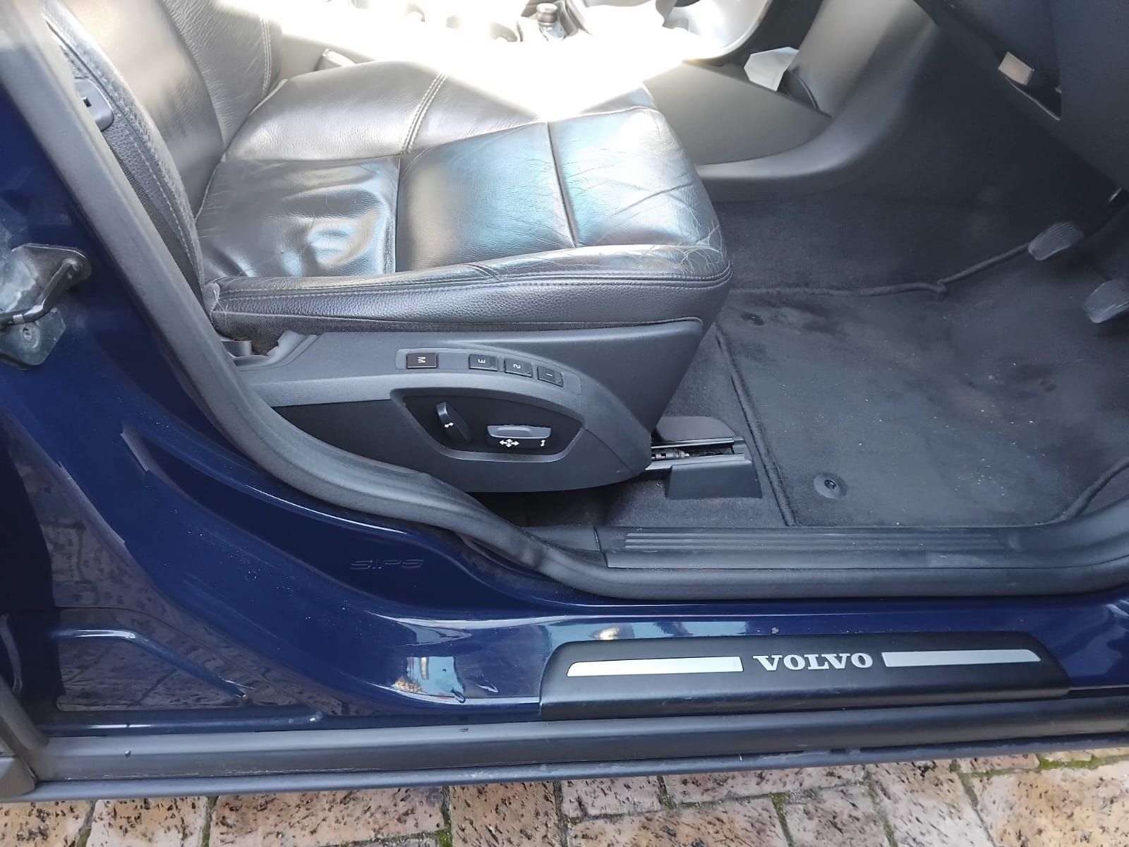 2004 VOLVO S40 S40 T5
