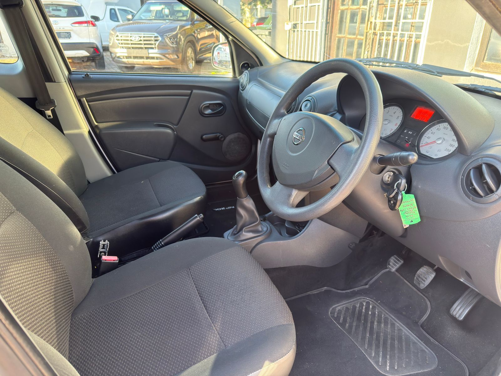 2019 NISSAN NP200 NP200 1.6  A/C SAFETY PACK P/U S/C