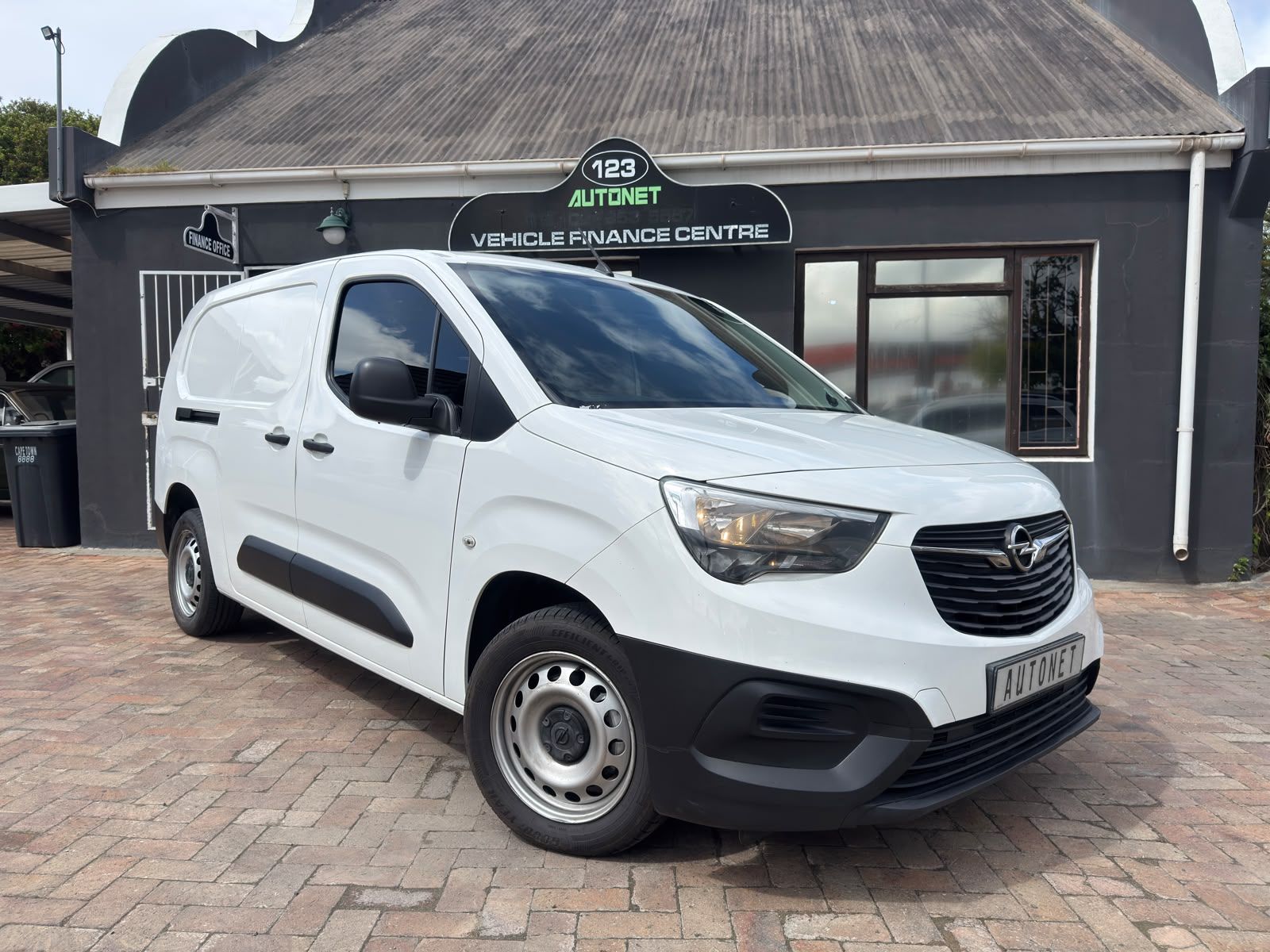 COMBO CARGO 1.6TD F/C P/V