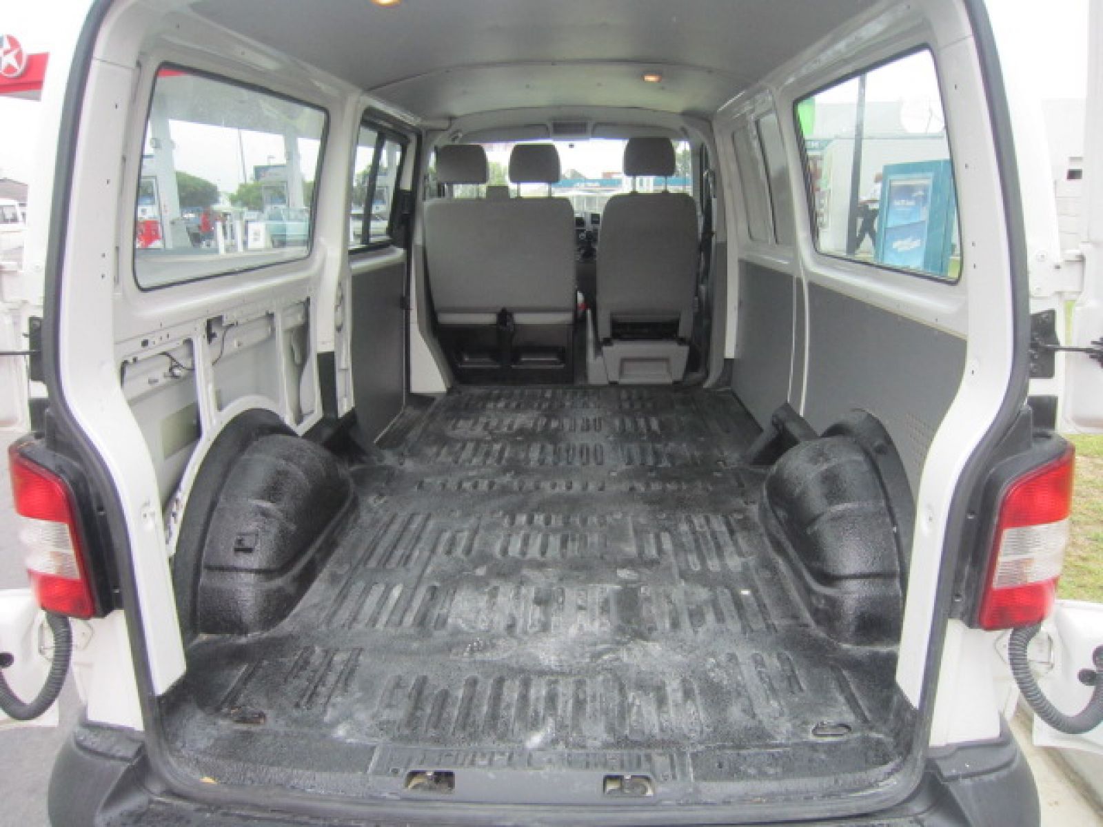 2011 VOLKSWAGEN T5 TRANSPORTER TRANSPORTER T5 2.0 TDi LWB 75KW F/C P/V
