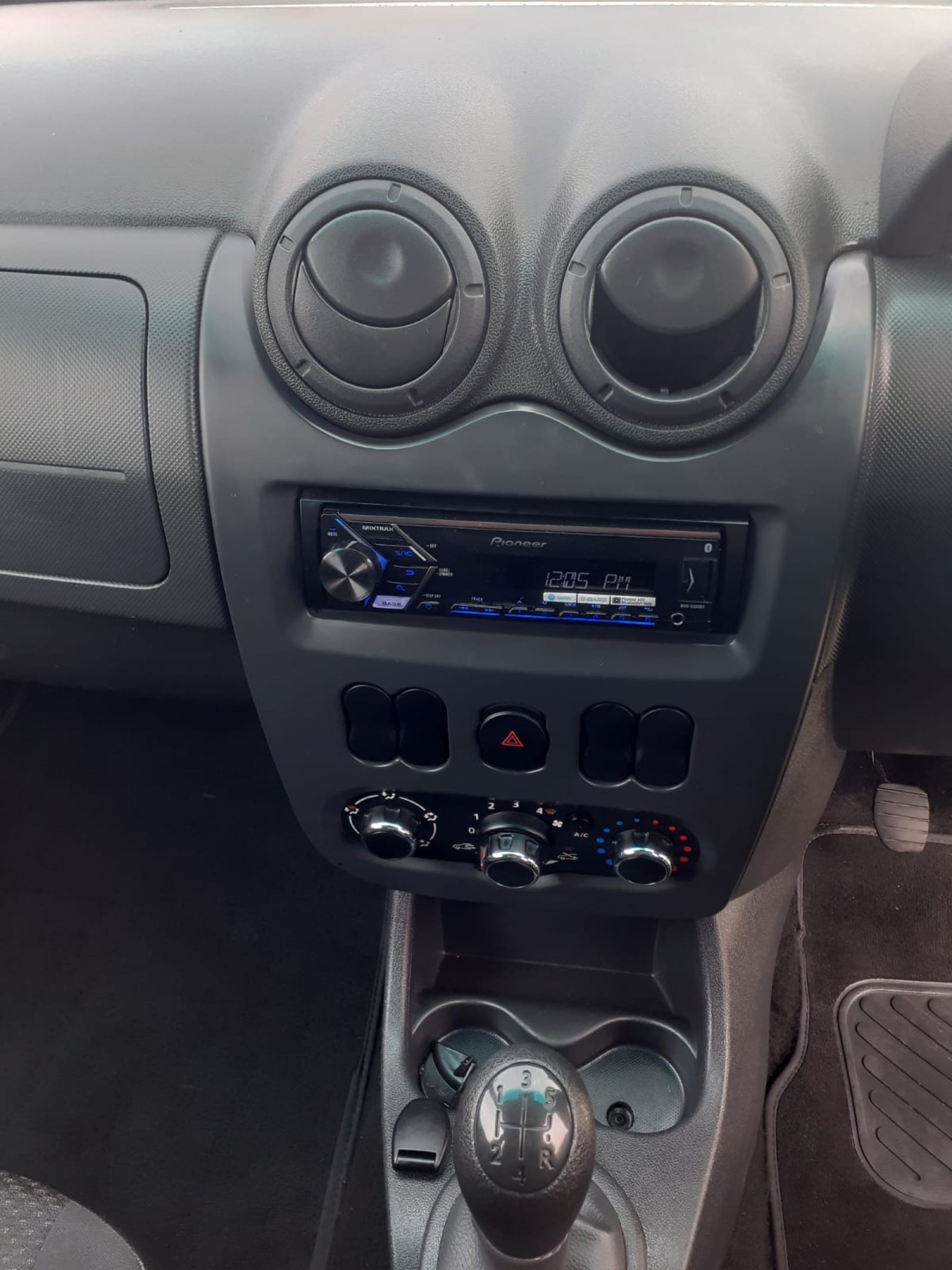 2018 NISSAN NP200 NP200 1.6  A/C SAFETY PACK P/U S/C