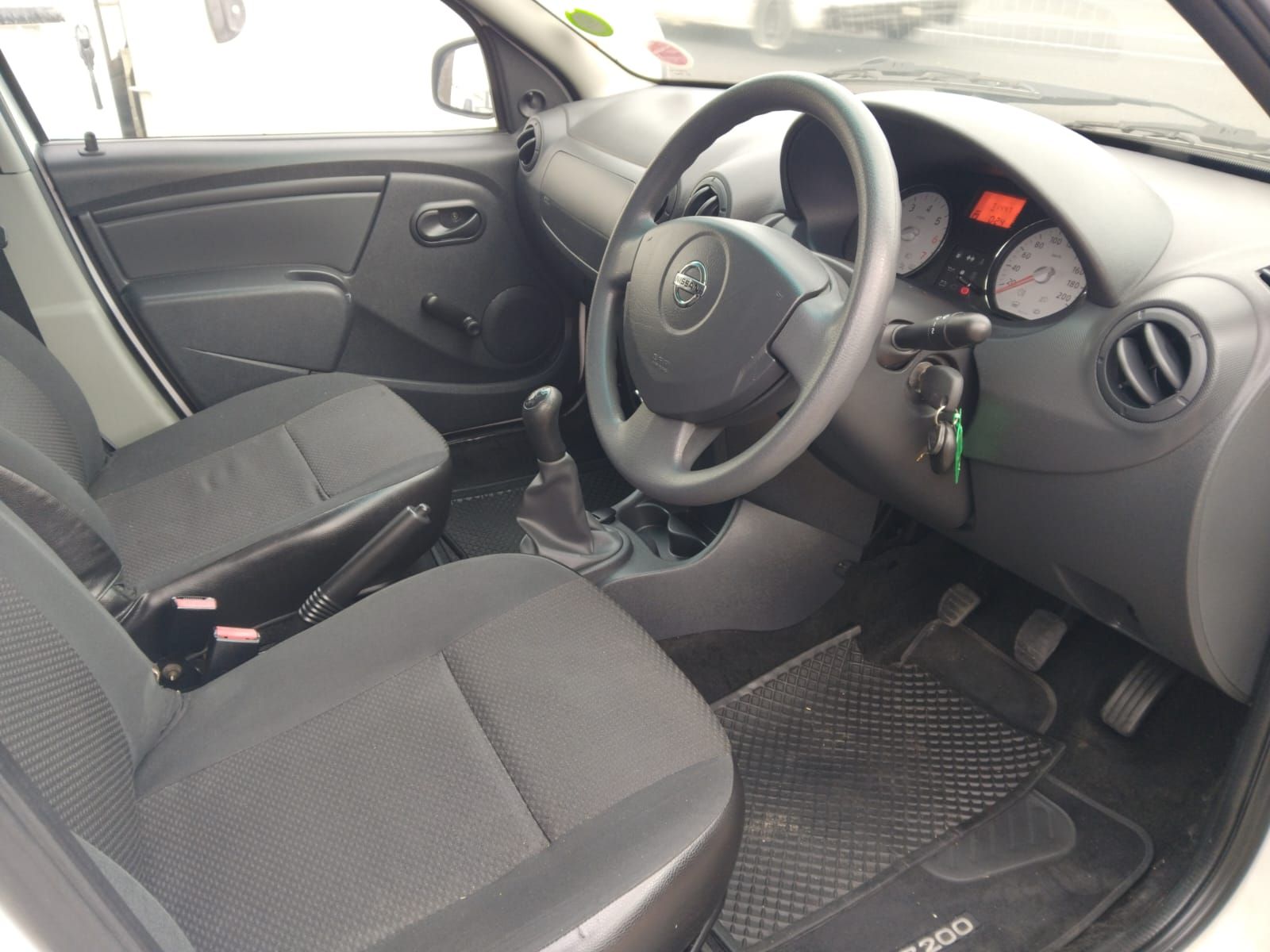 2018 NISSAN NP200 NP200 1.6  A/C SAFETY PACK P/U S/C